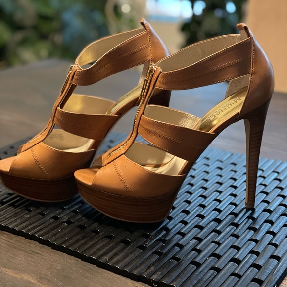 MICHAEL Michael Kors | Shoes | Michael Kors Natural Leather Platform Heels  In 85 | Poshmark